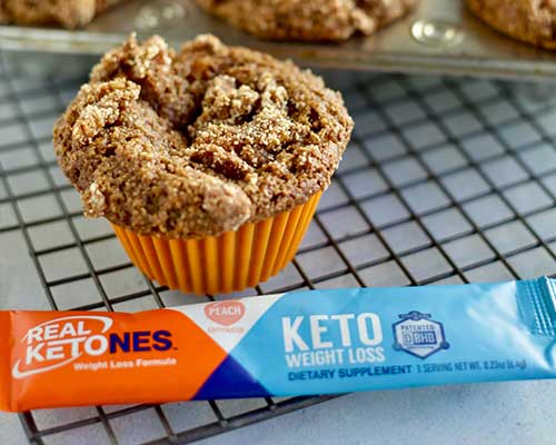 Keto-Peach Streusel Muffins (RK Product)